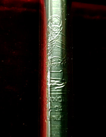 ตะกรุดเงิน หลวงพ่อเพ้ง วัดหอมเกร็ด สามพราน นครปฐม ปี ๒๕๕๓