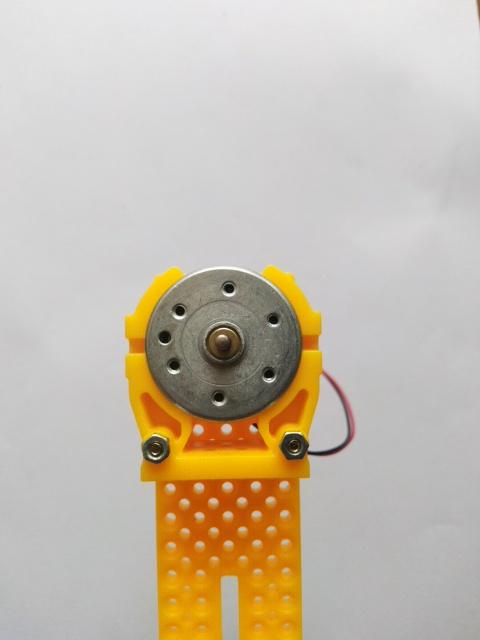 พัดลมพลังแสงอาทิตย์อย่างง่าย