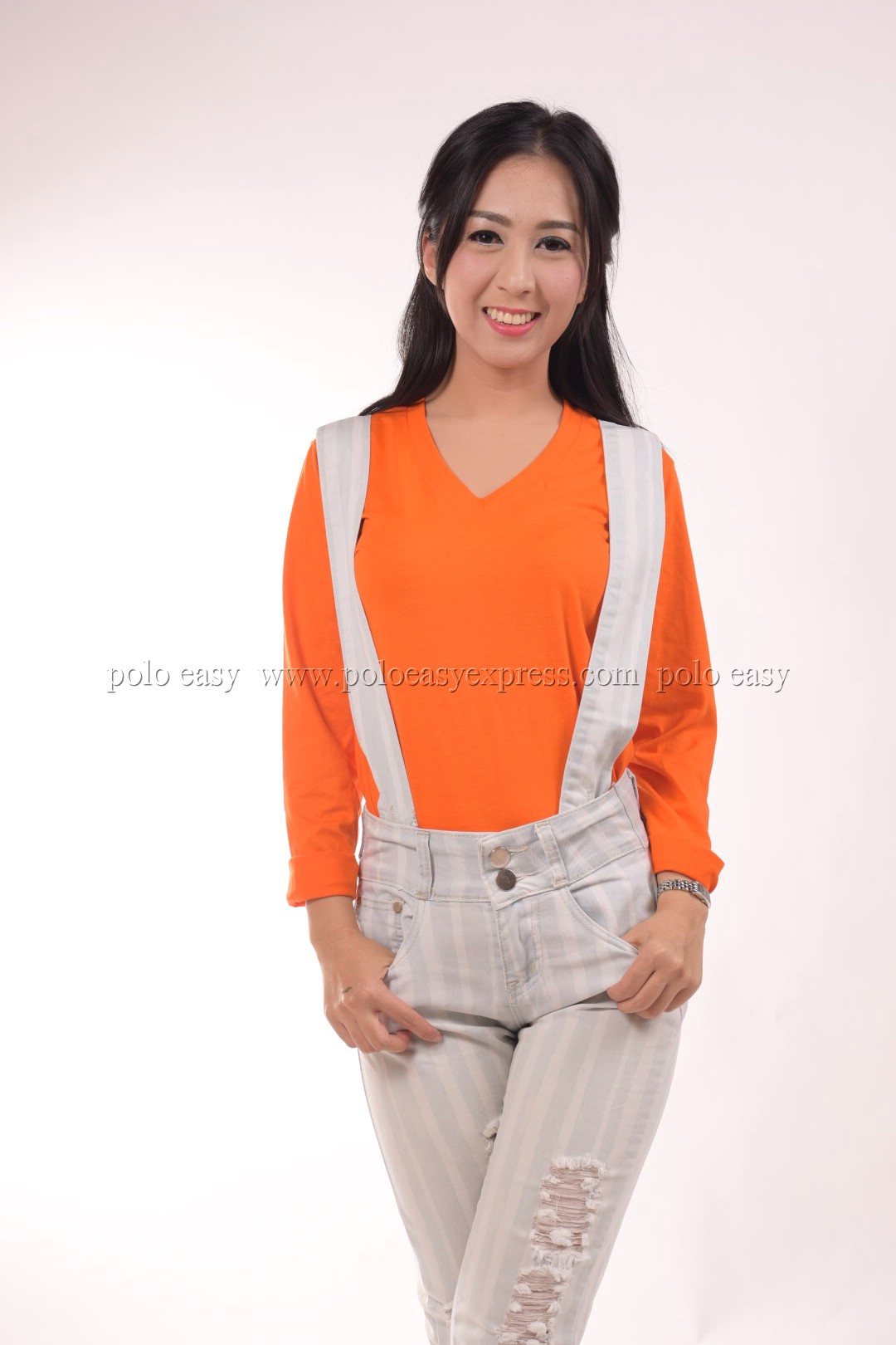 เสื้อยืด สีส้ม คอวี แขนยาว Size S
