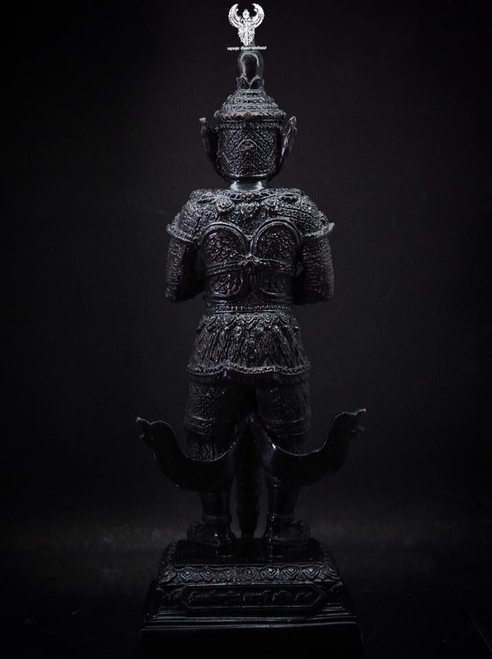 ท้าวเวสสุวรรณ ขนาดบูชา สูง 9นิ้ว หลวงพ่อเพี้ยนวัดเกริ่นกฐิน ออกงานกฐินปี2557