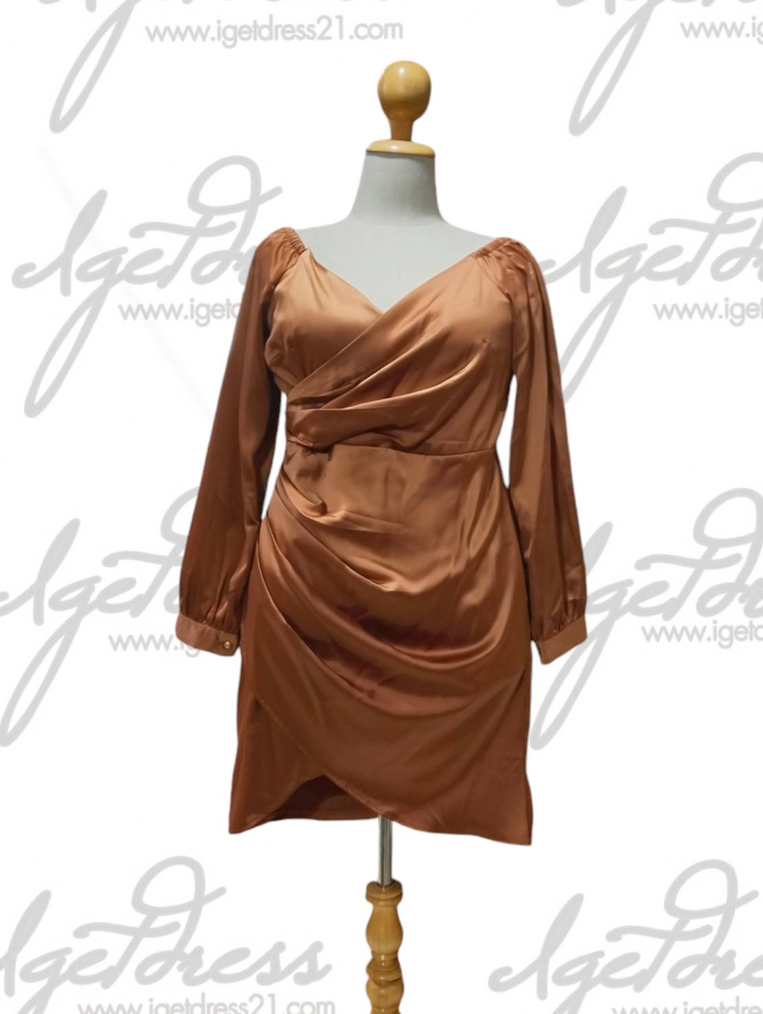 ชุดราตรีสั้นสีน้ำตาลแขนยาว 3XL
