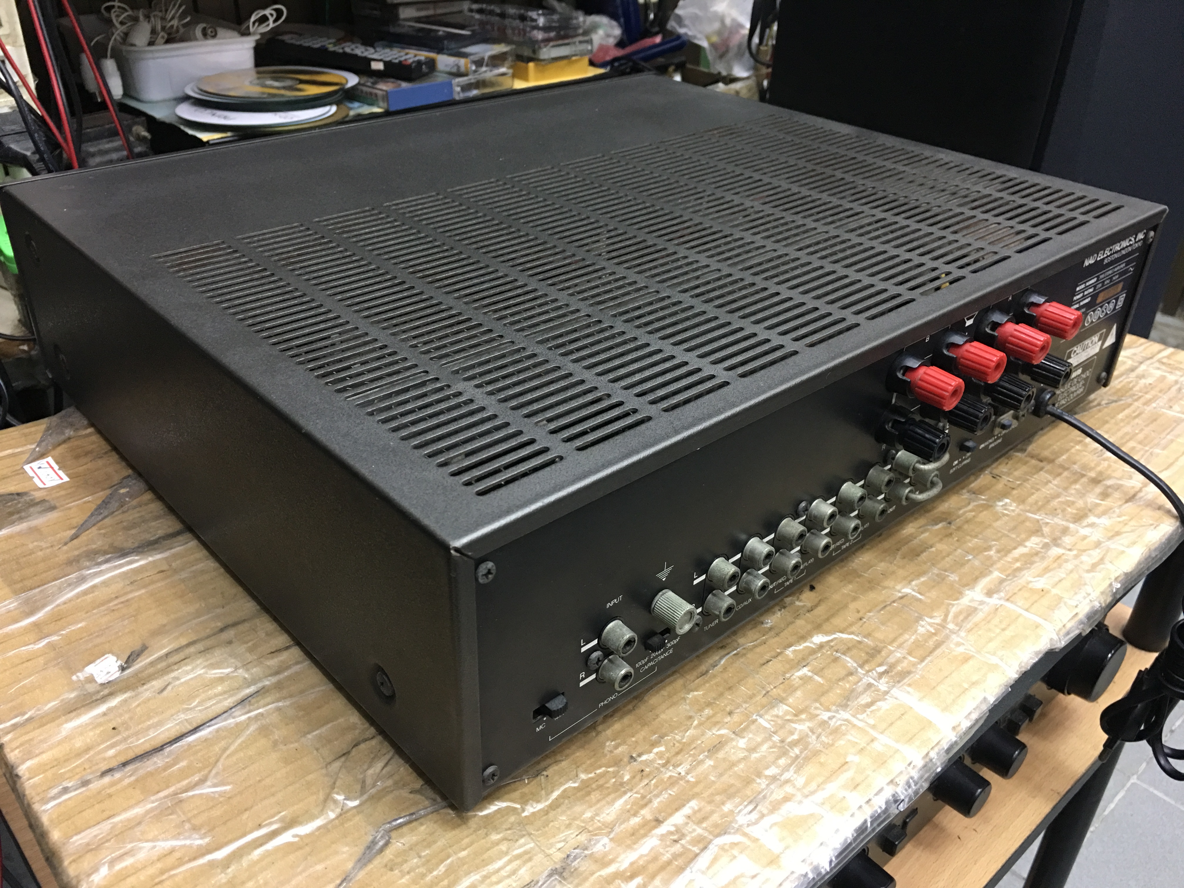 NAD 3155 Stereo Integrated Amplifier