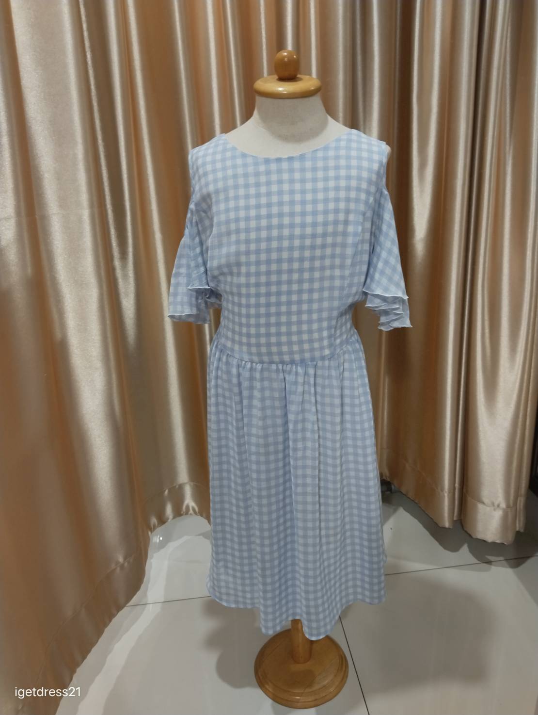 ชุดเด็กสีฟ้าลายสก๊อต