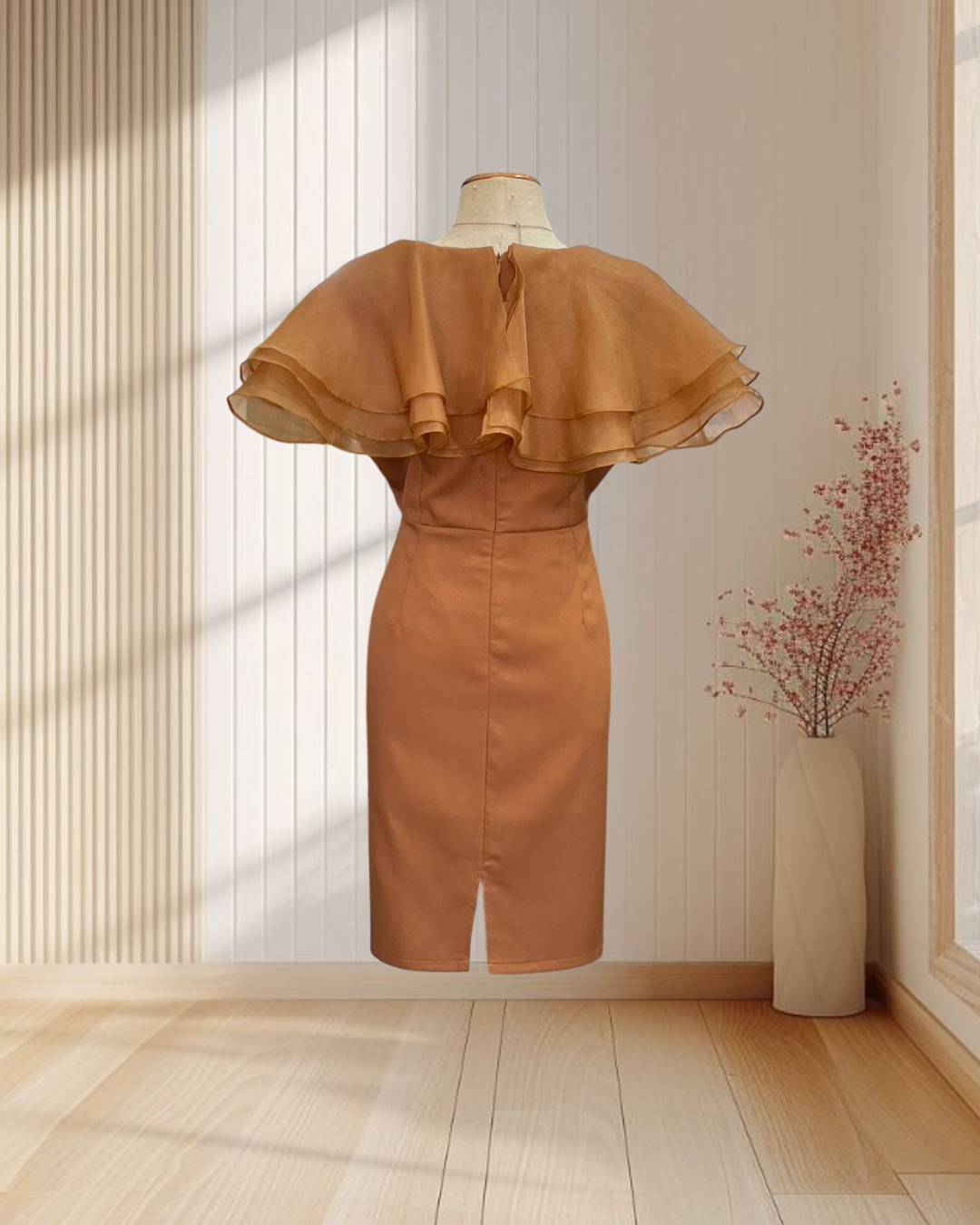 (PRE-LOVED) ชุดราตรีสั้นสีน้ำตาลปกผ้าแก้วระบาย L