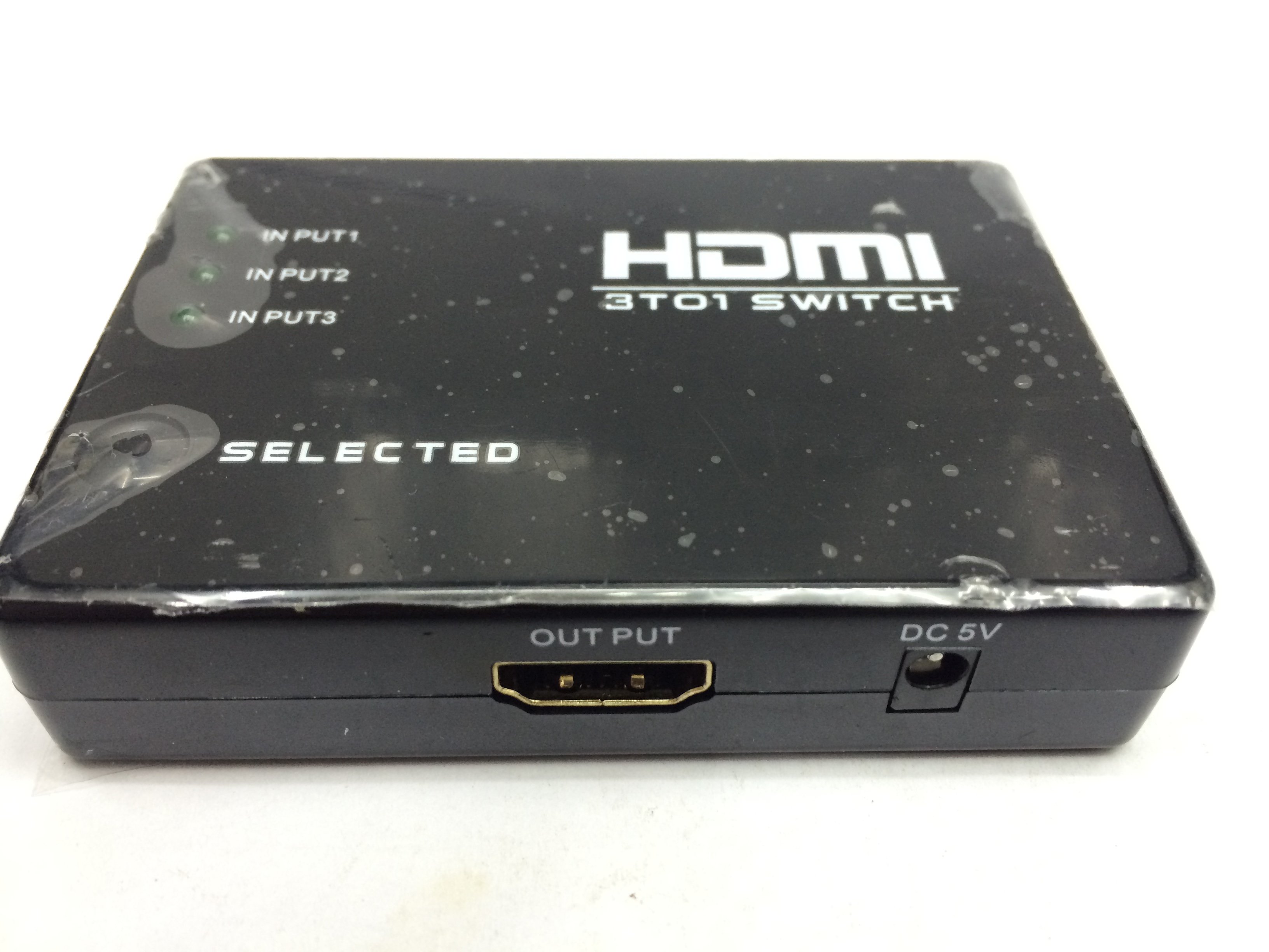 HDMI (V1.4b 3D 1080P) Switcher เข้า 3 ออก 1 + Remote