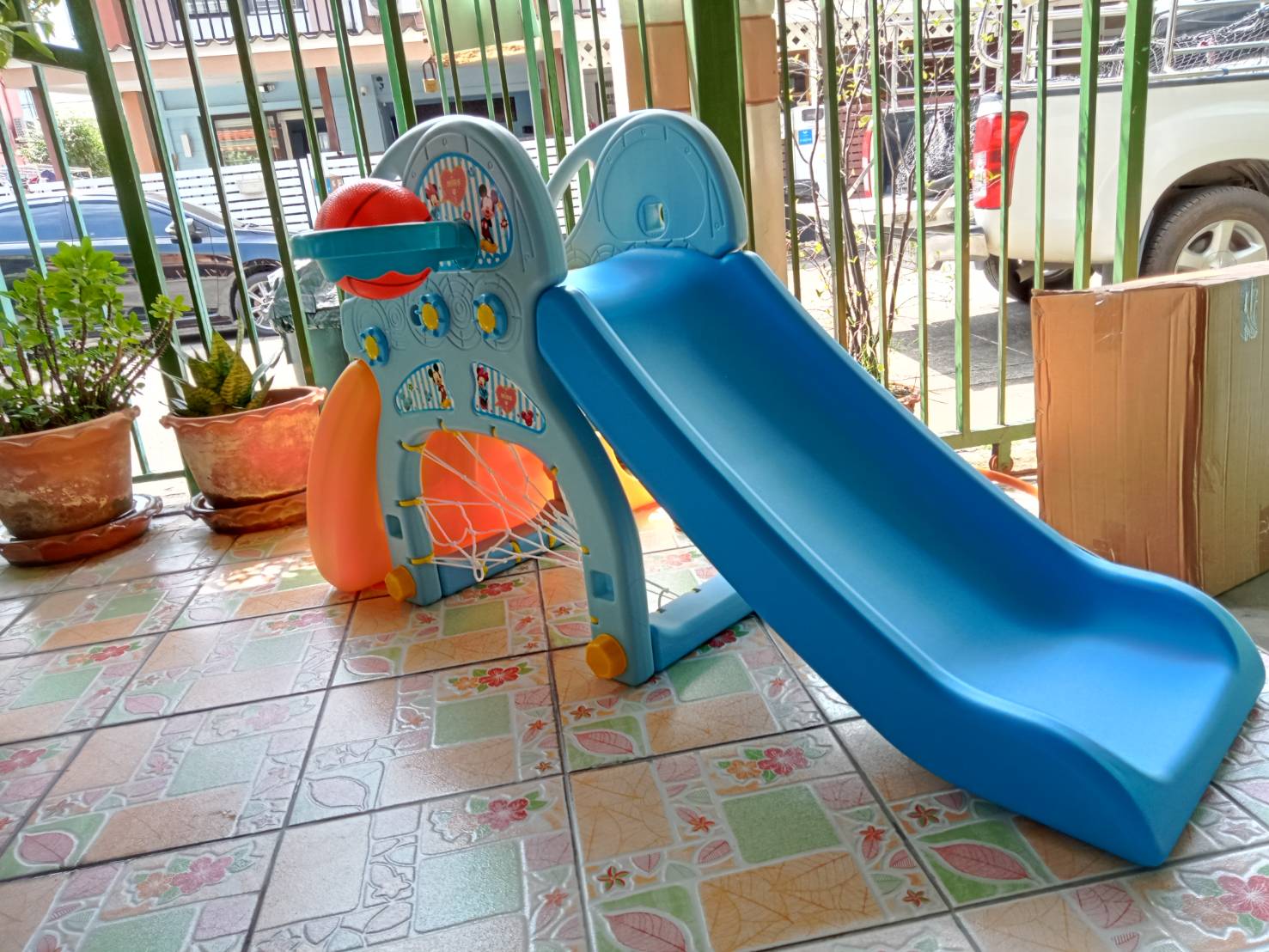 กระดานลื่นเบสบอล