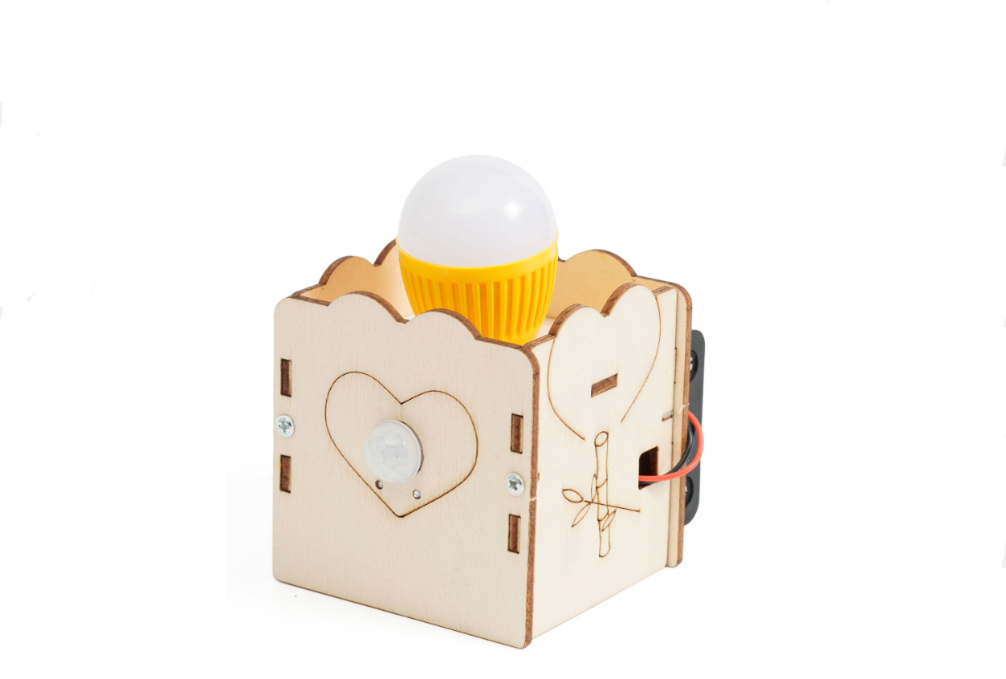 โคมไฟอัตโนมัติติดเมื่อเดินผ่าน