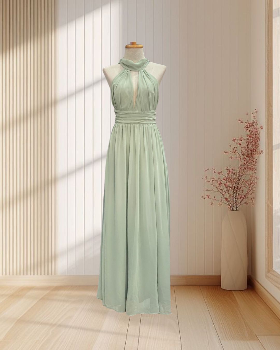 ราตรียาวสีเขียวมิ้นท์ ผ้าชีฟอง ผูกคอไขว้หลัง ไซส์ S