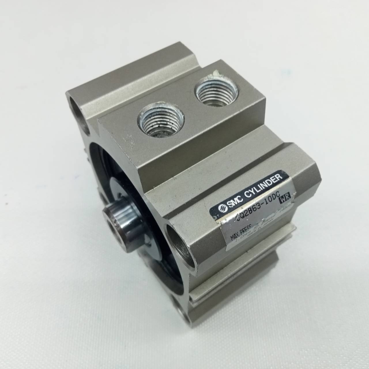 Air Cylinder SMC รุ่น CQ2B63-10DC, bore 63, Stroke 10 mm.