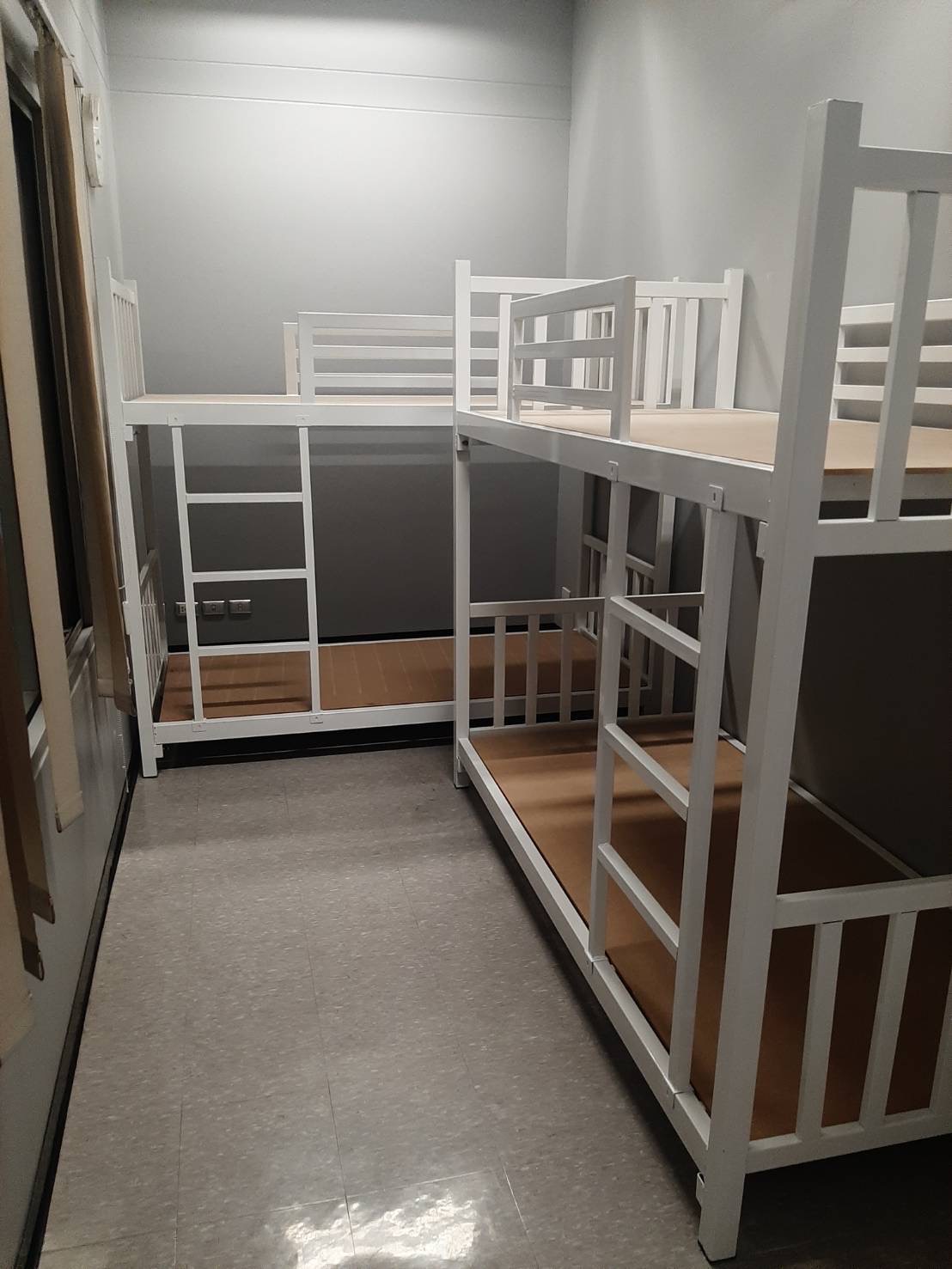 เตียงเหล็ก 2 ชั้น เหล็กหนา 3'' มีทั้งขนาด 3 ฟุต หรือ 3.5 ฟุต