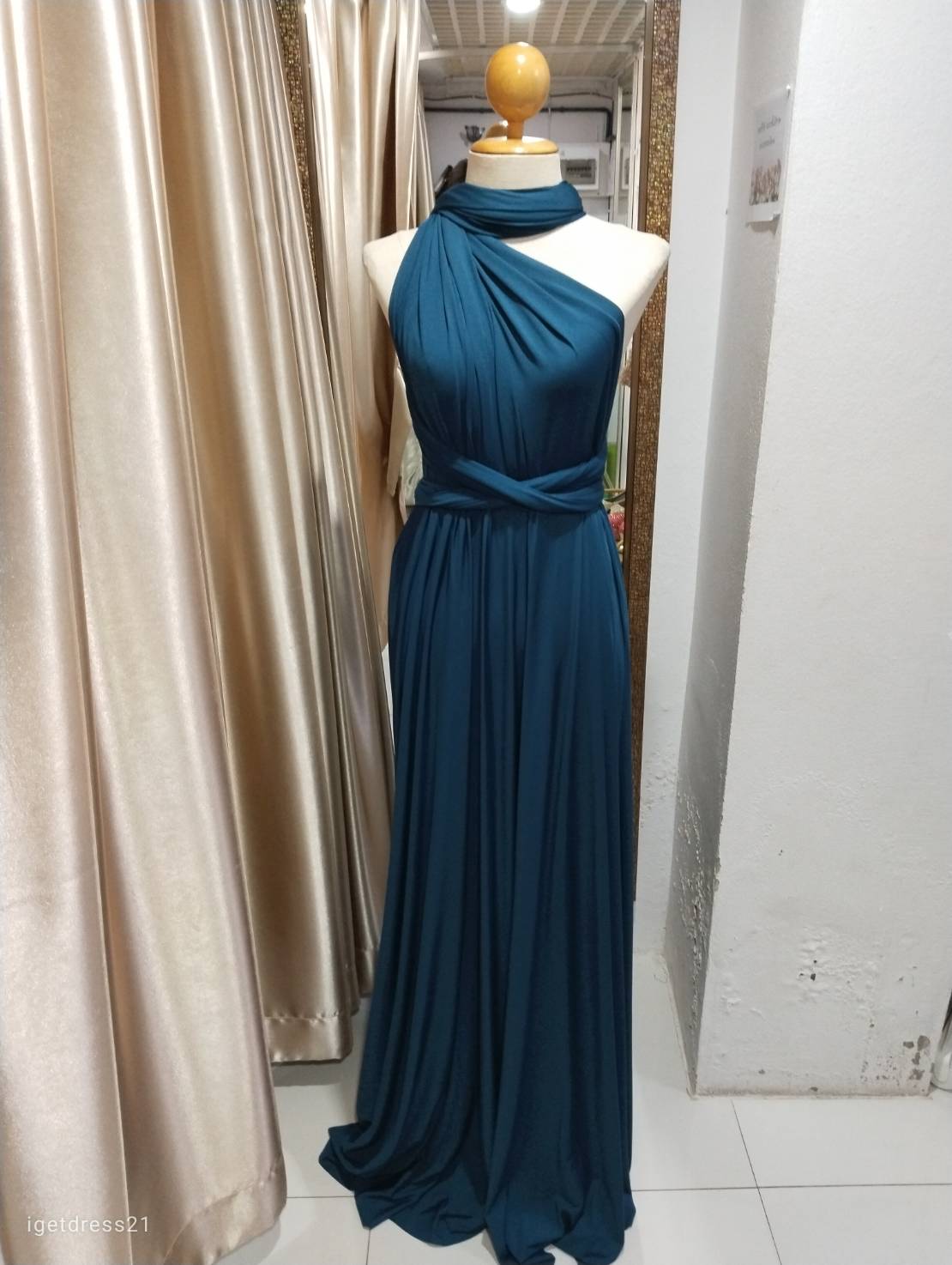 (PRE-LOVED) ชุดราตรียาวรุ่นinfinityสีเขียวอมน้ำเงิน(ฟรีไซส์)