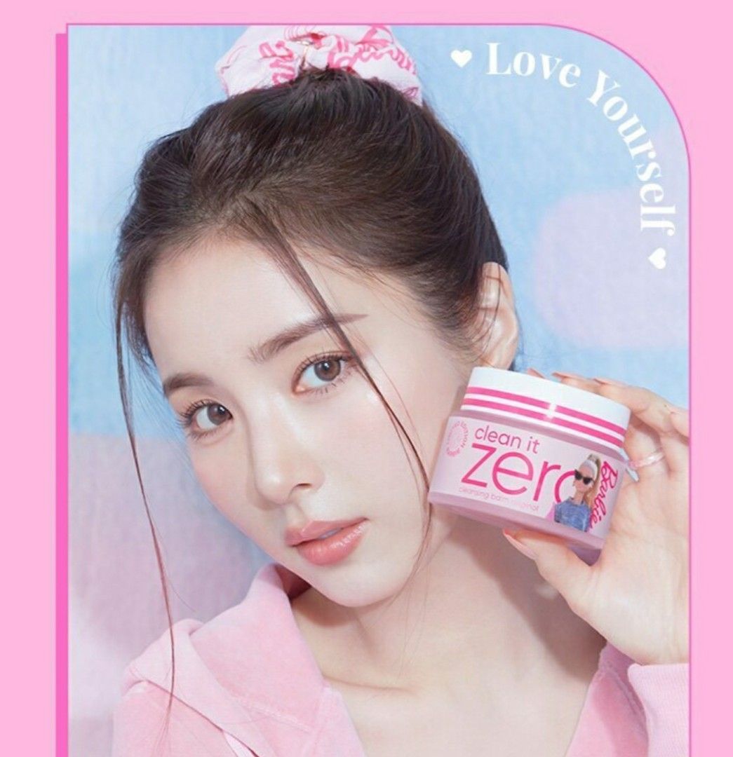 คลีนซิ่งบาล์ม Banila Co x Barbie Limited Edition Clean It Zero 125ml+ Hair Band