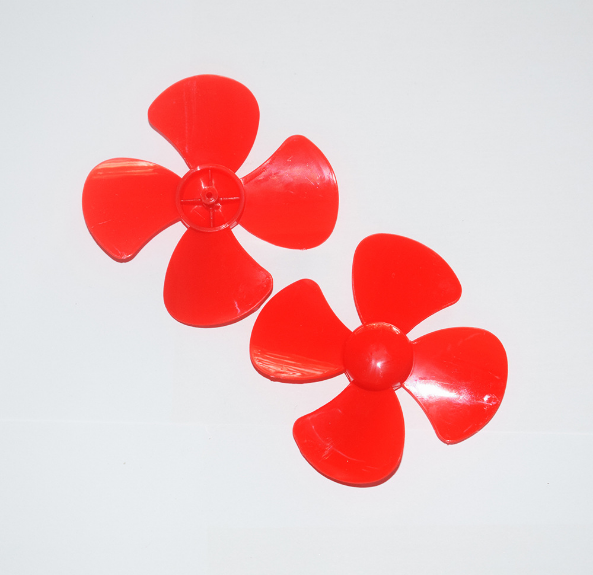 ใบพัดพลาสติก 4 ใบ