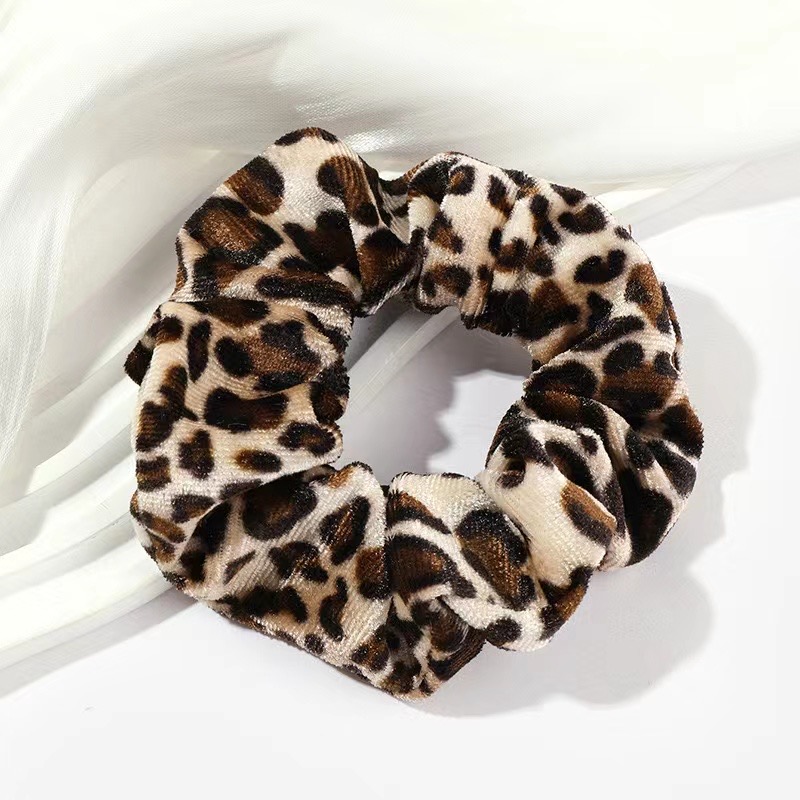 (ของแถม) ยางมัดผมสุ่มลาย