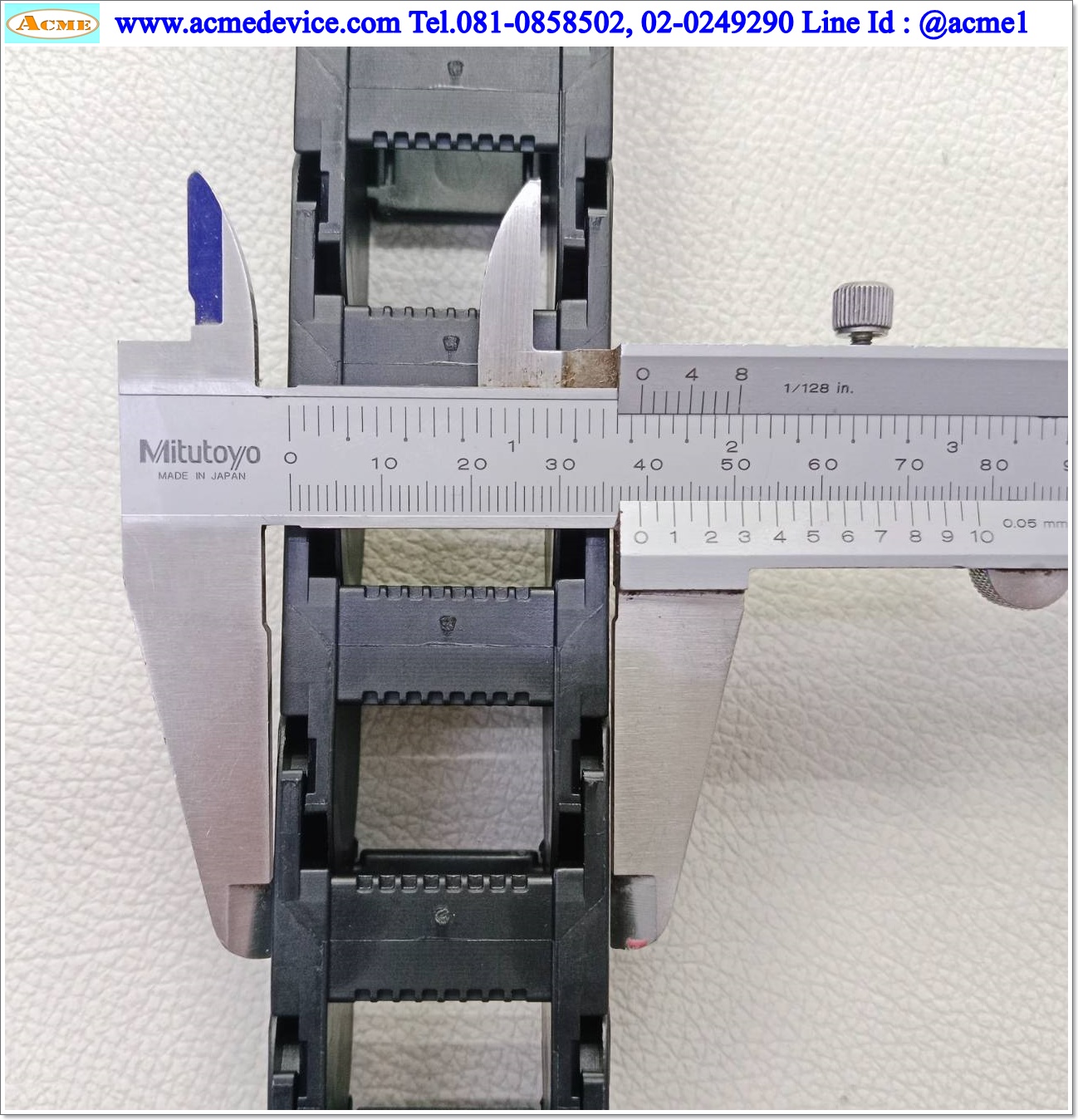 กระดูกงู Igus รุ่น 1500.025.035.0, ขนาด 39 x 485 x 28 mm.