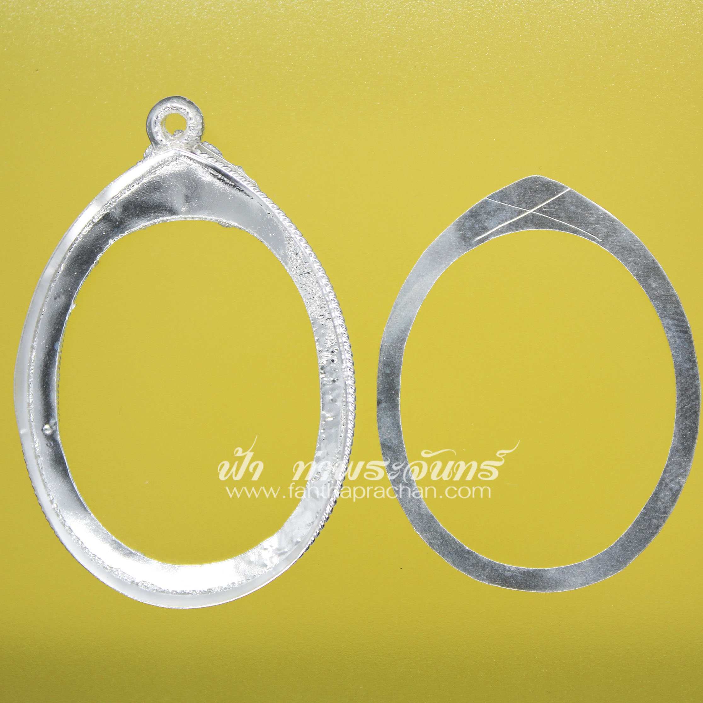 เลี่ยมจับขอบเหรียญไข่ เงินลงยา