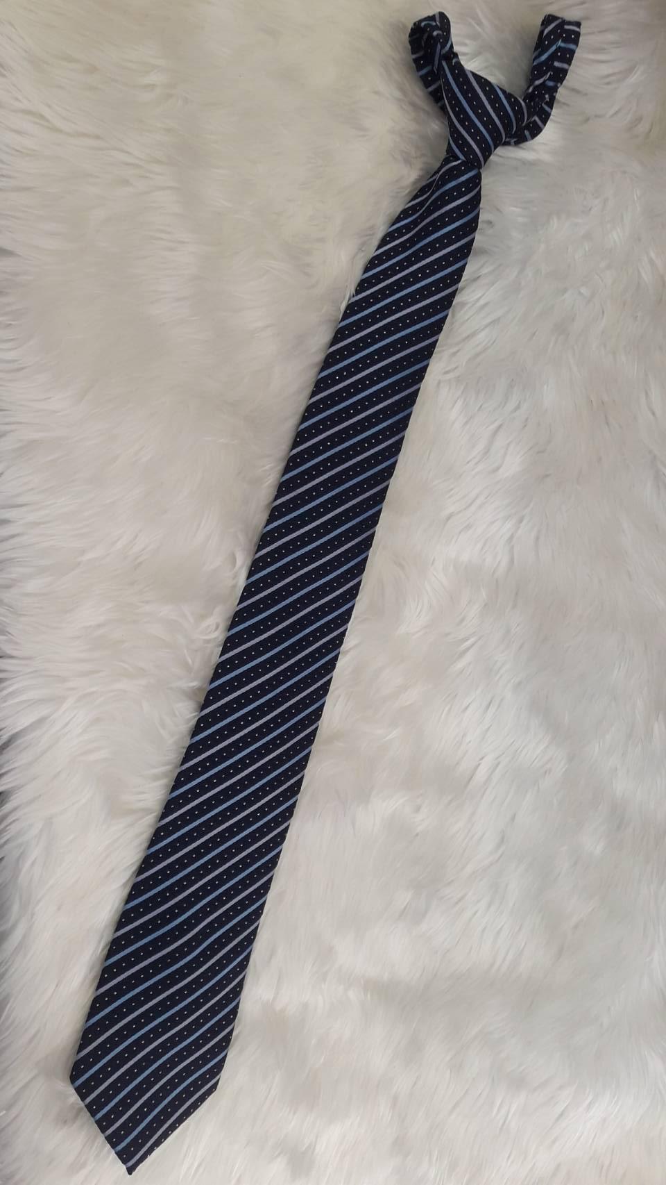 เนคไท สีกรมลายเทาฟ้า