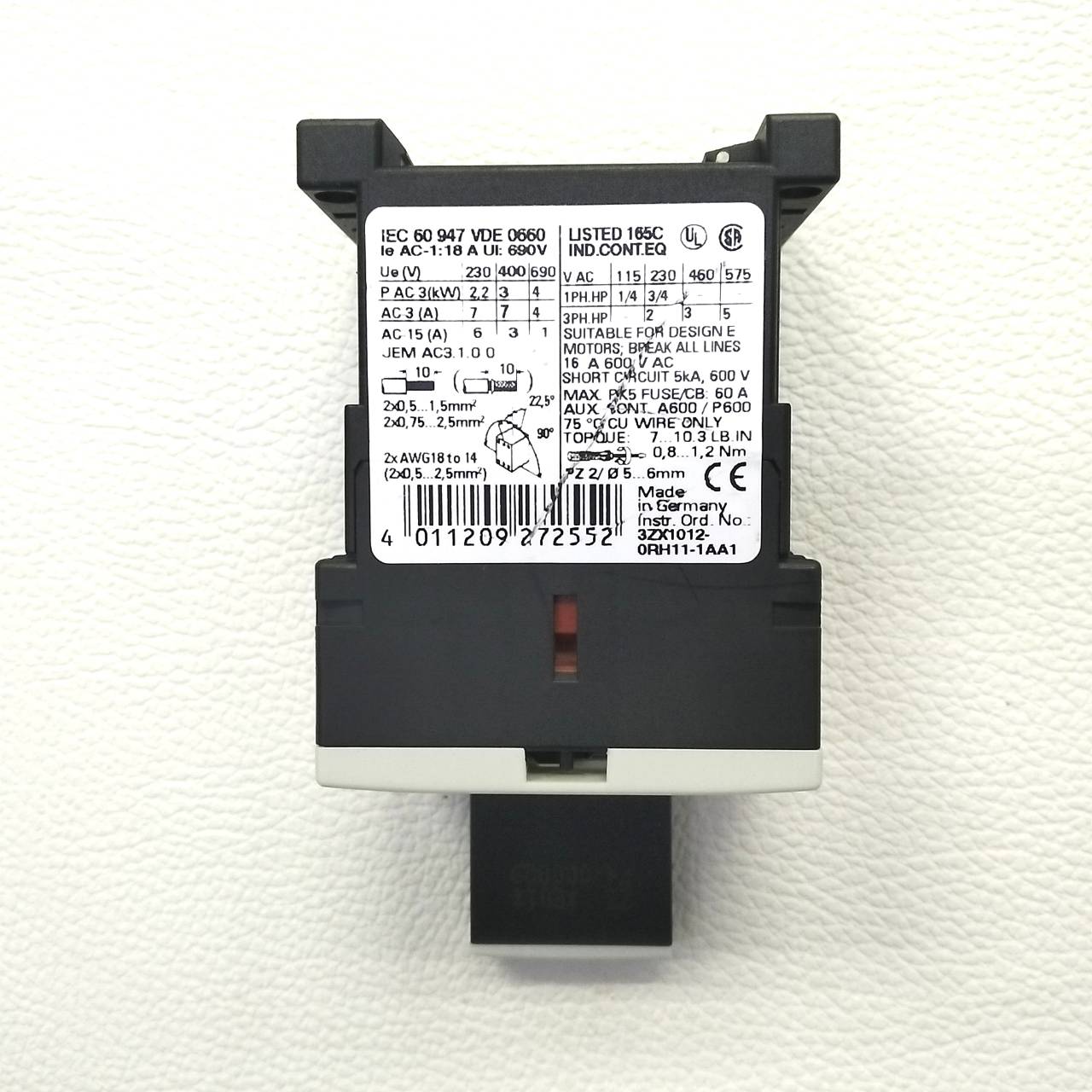 Magnetic Contactor Siemens รุ่น 3RT1015-1BB42 + 3RT1916-1BB00 , Current Rating 7A, Coil 24Vdc