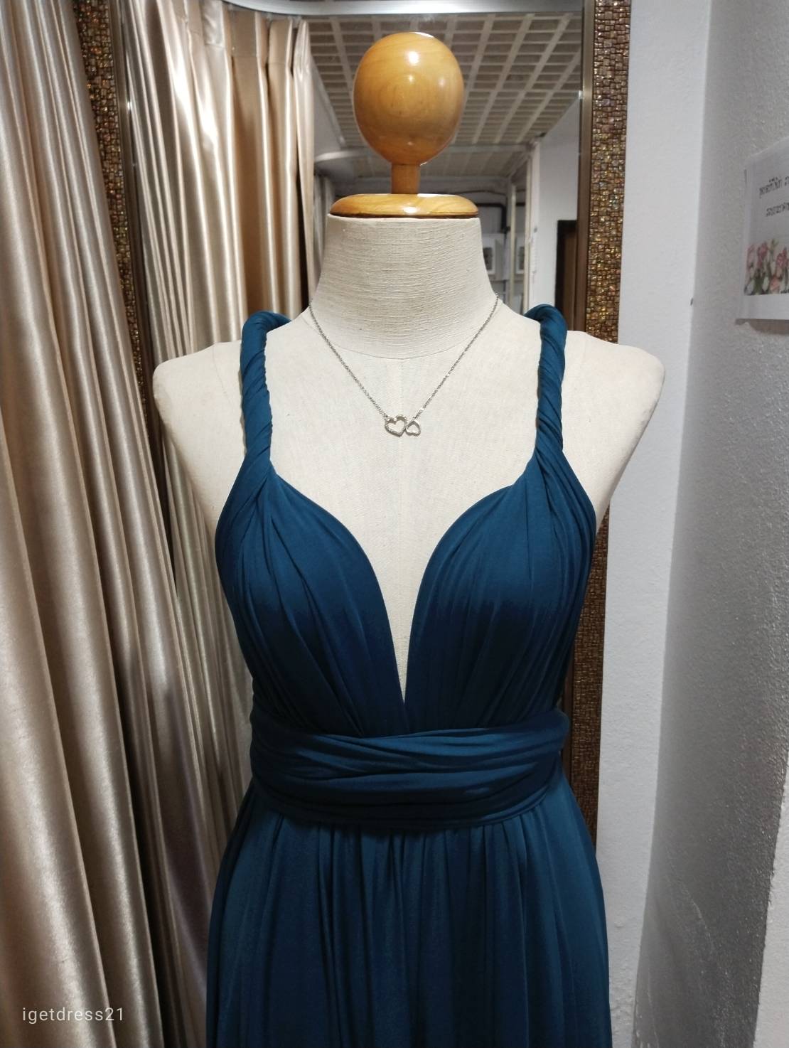 (PRE-LOVED) ชุดราตรียาวรุ่นinfinityสีเขียวอมน้ำเงิน(ฟรีไซส์)