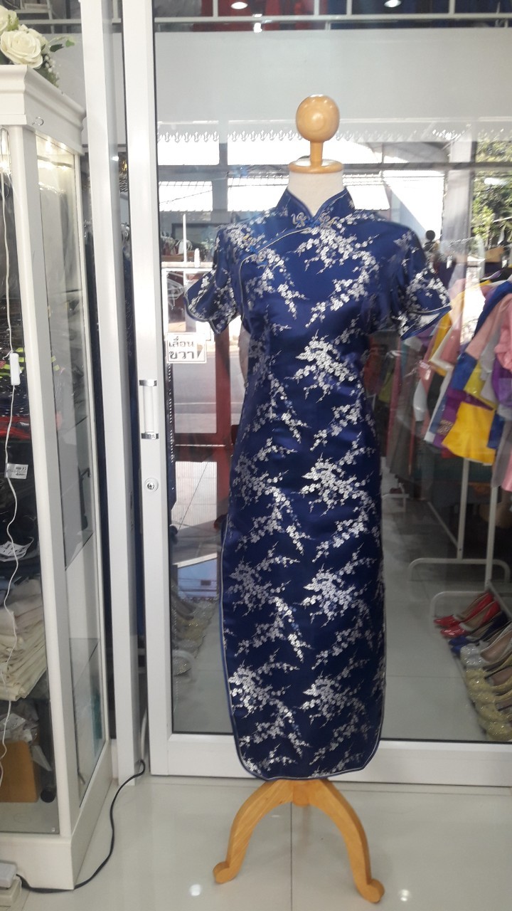 ชุดกี่เพ้าสีกรม (3XL)