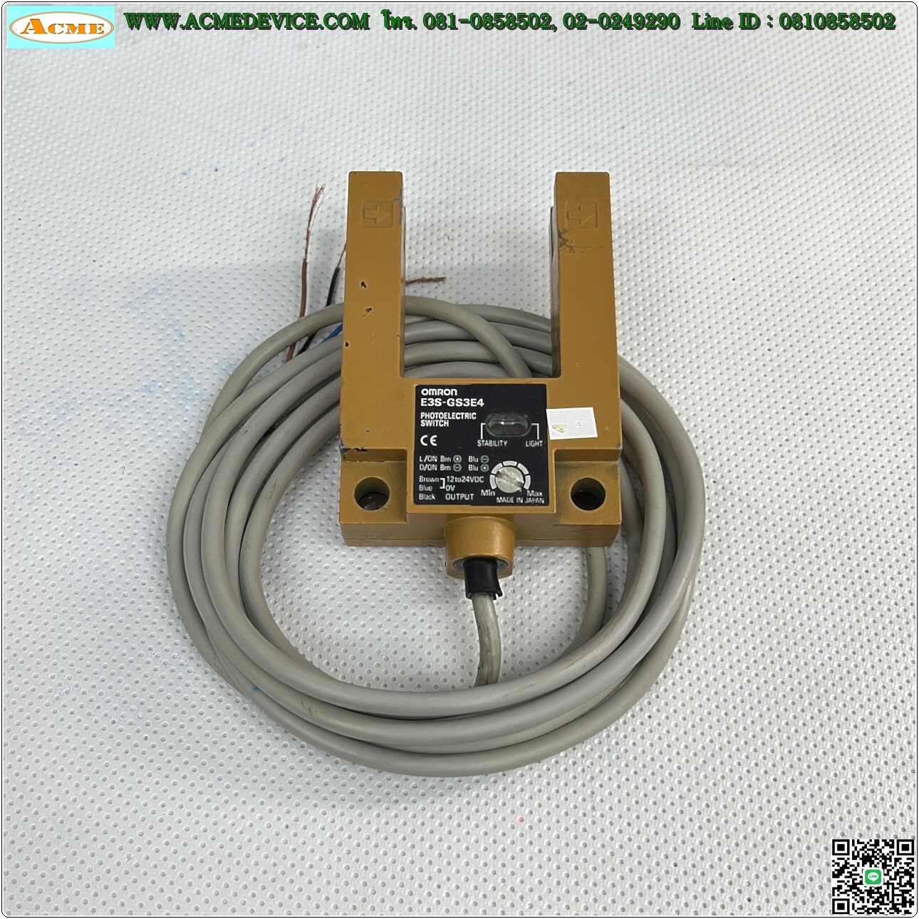 Photoelectric Omron รุ่น E3S-GS3E4, ระยะ 30mm, NPN, Light-ON, Dark-ON