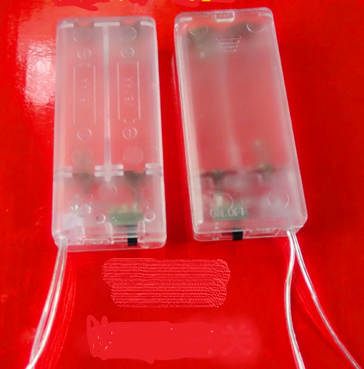 ลังถ่าน AA สองก้อนแบบใสมีสวิทช์เปิดปิด