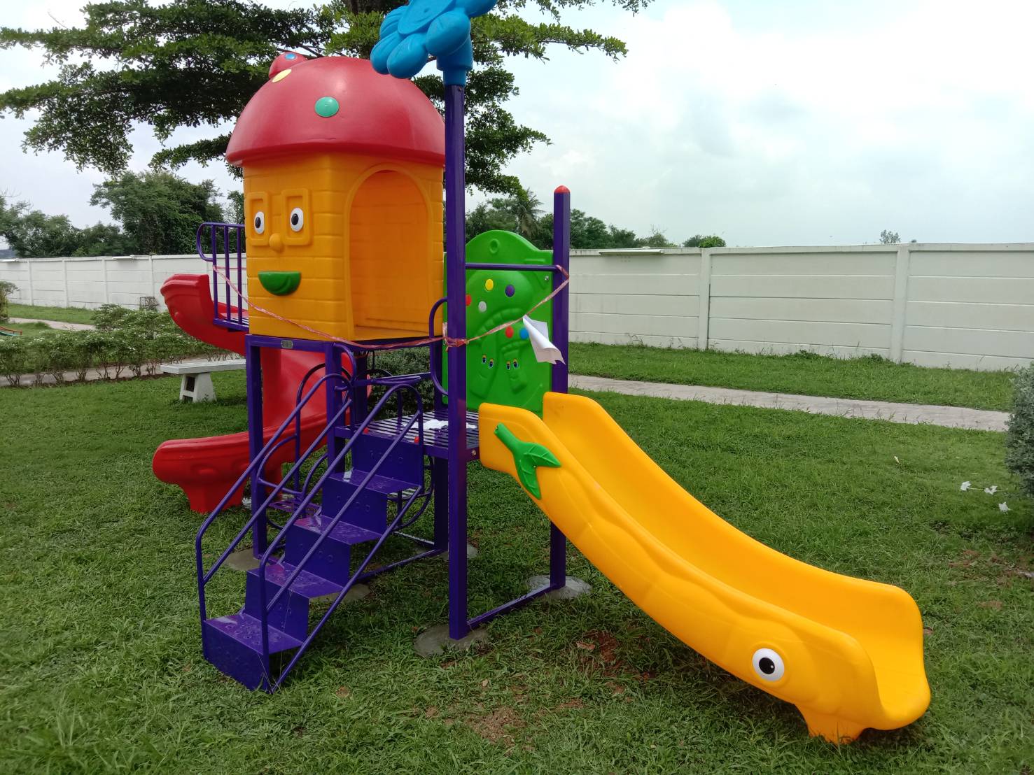 เครื่องเล่นสนาม ชุด บ้านเห็ดสไลด์วน เครื่องเล่นสนามมีรปะโยชน์