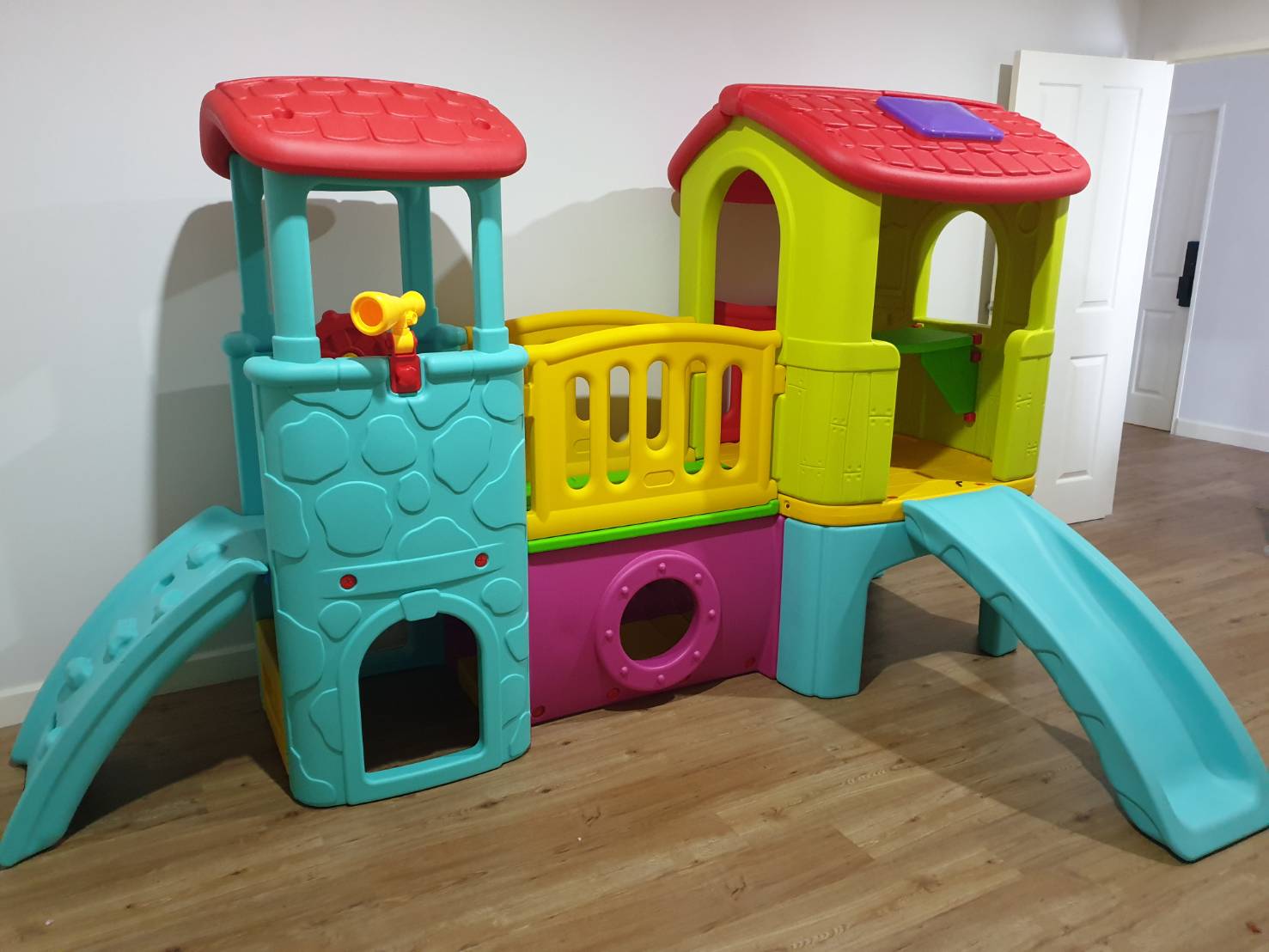 บ้านเด็กเล่น บ้านน้อย 2 ชั้น (วินเทจ)