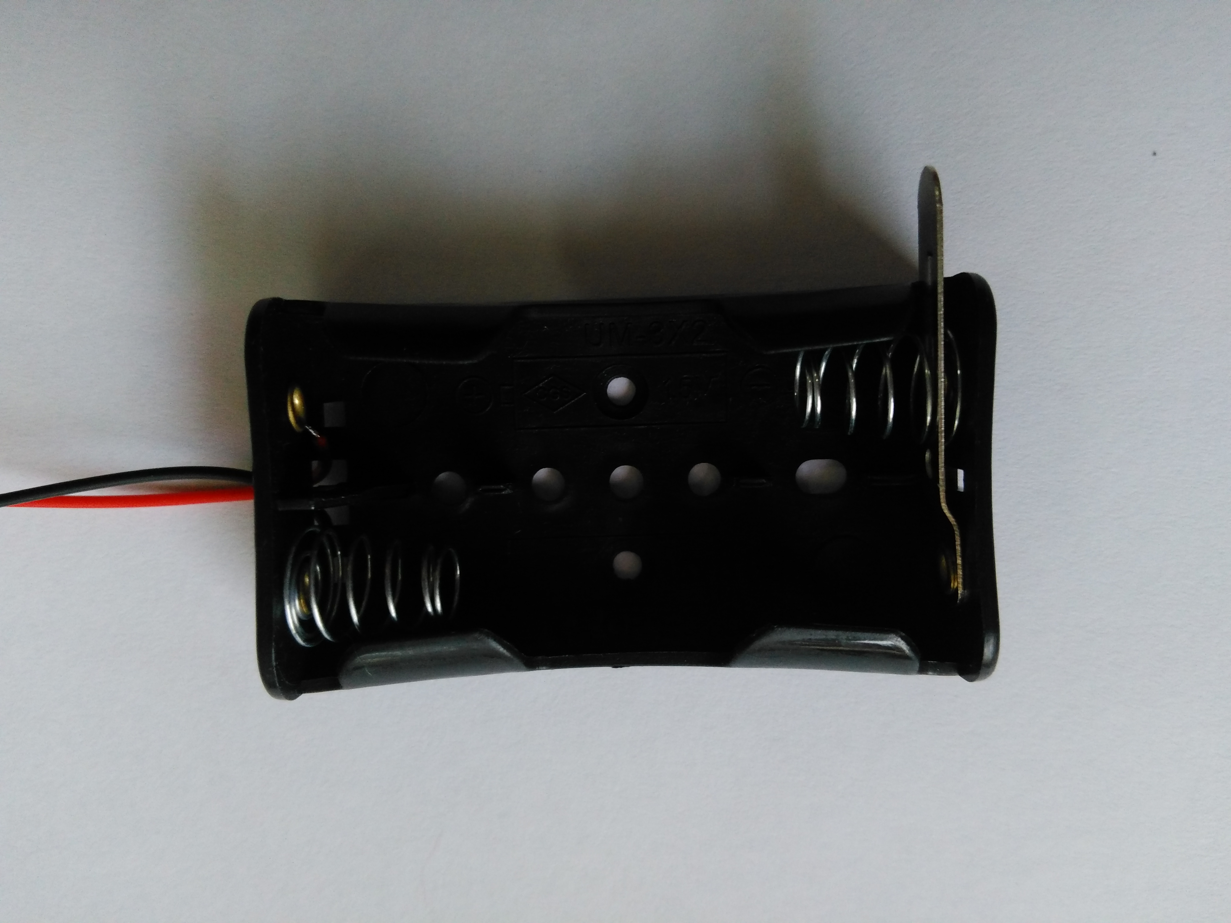 ลังถ่านขนาด AA*2 ก้อนแบบมีสะพานไฟ