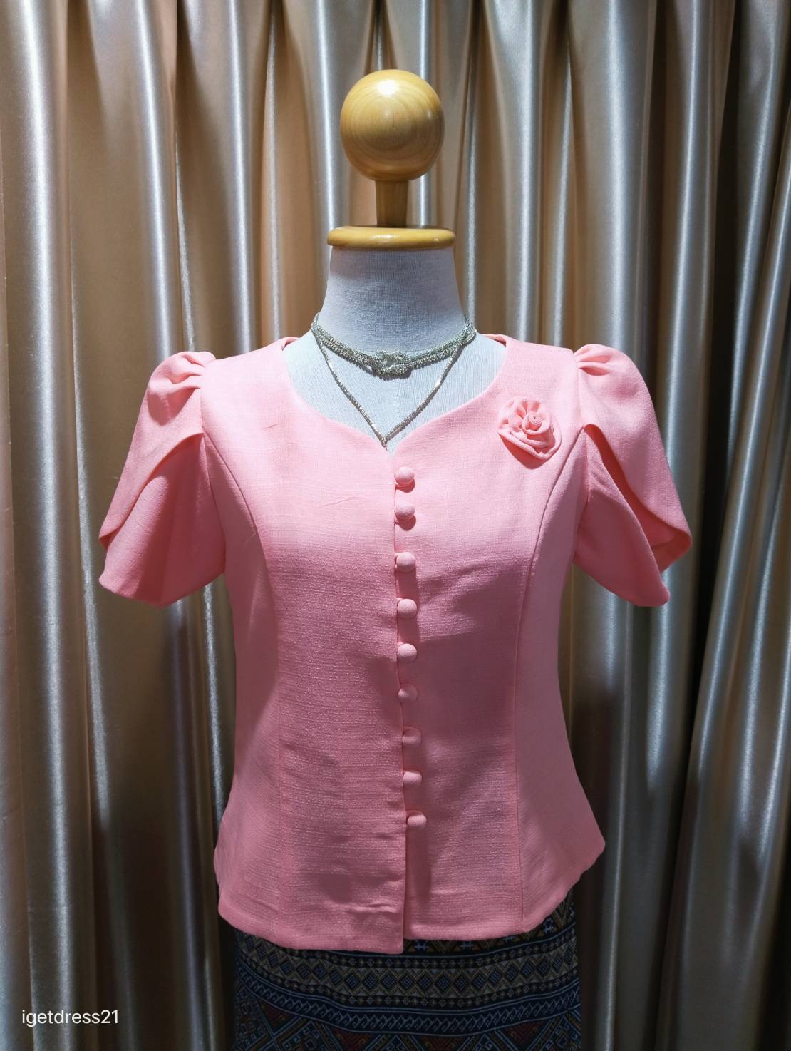 เสื้อผ้าไหม34