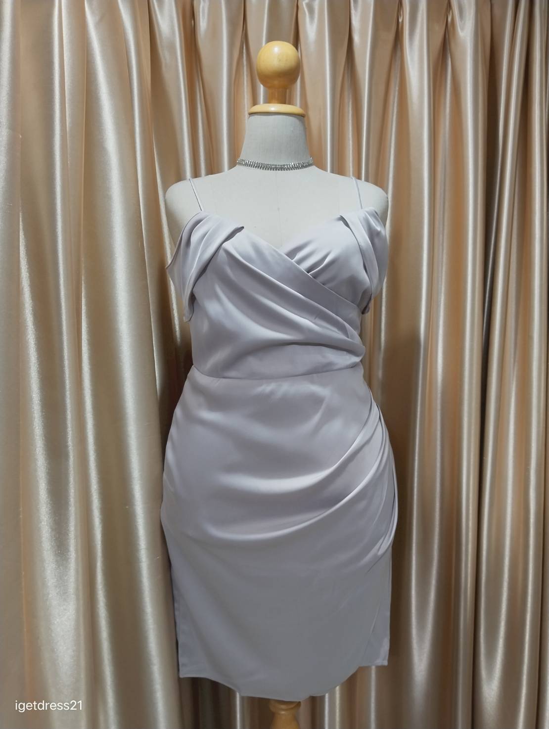 ชุดราตรีสั้นสายเดี่ยวปาดไหล่สีเทา 2XL