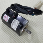 Servo Motor Yaskawa รุ่น SGME-A5AFNS12, 50W, 200V
