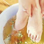 8 Ways to Treat Your Feet Right