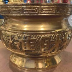 กระถางธูป ทองเหลือง ลายมังกร ปากกว้าง 6.5 นิ้ว